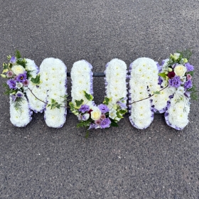 MUM lettering